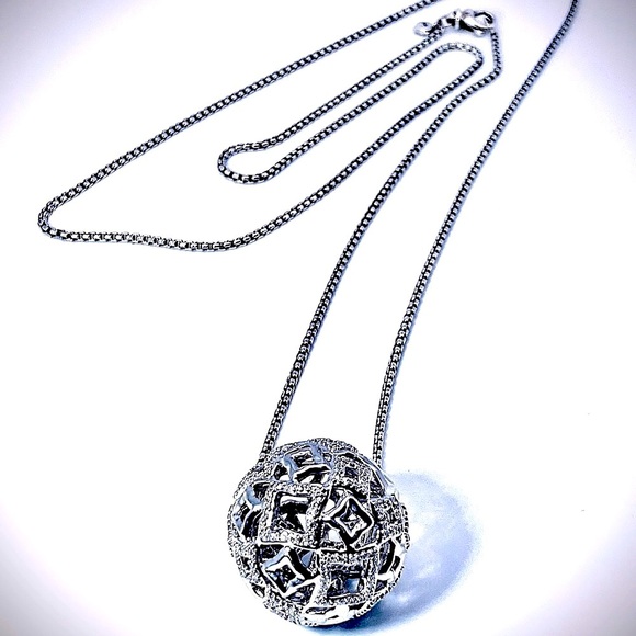 David Yurman Diamond Quatrefoil Ball Pendant Necklace - Picture 9 of 13